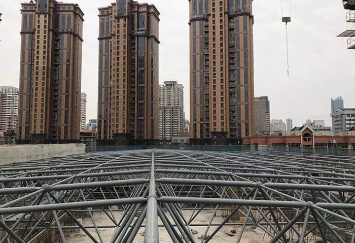 海南螺栓球网架结构