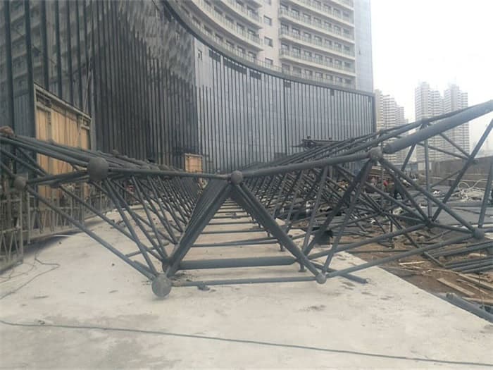 海南万豪酒店雨棚网架